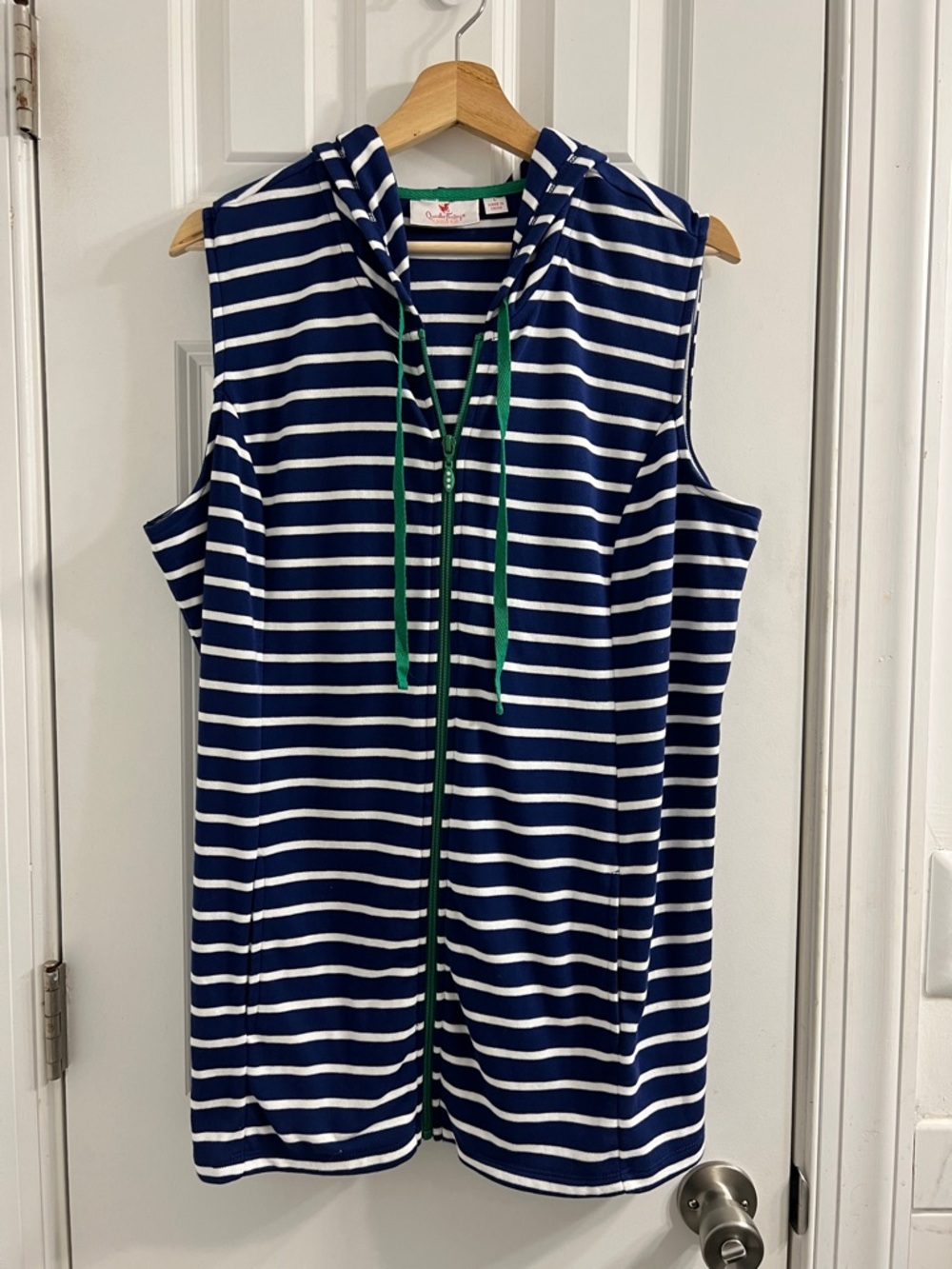Quacker Factory Navy & White Mariner Striped Green Trim Hooded Zip Vest-L